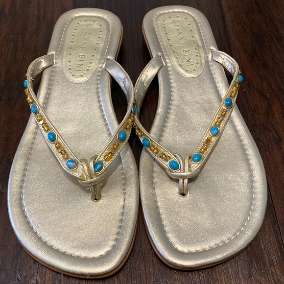Gianni Bini Gold Flip Flop Sandals - Picture 1 of 6